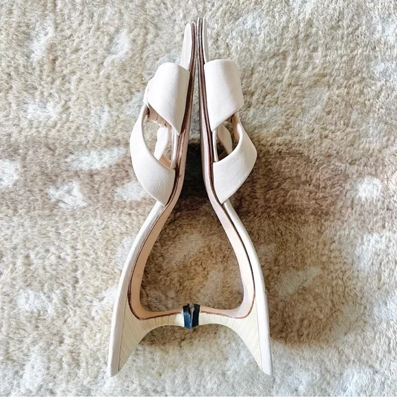 Manolo Blahnik Braided Leather Mule Slide Open Toe Kitten Heel Sandals Sz 37 1/2 - Picture 6 of 15